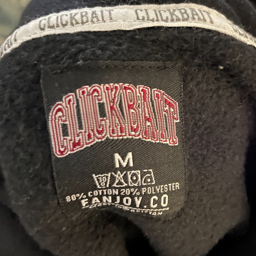 Clickbait Sweatshirt - Picture 5 of 5